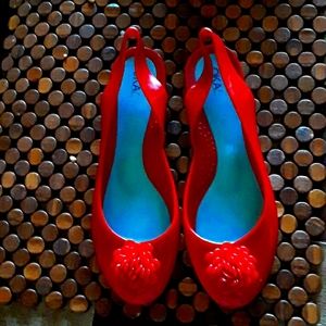 Oka bee slingback jellies bright red. Fabulous. ML